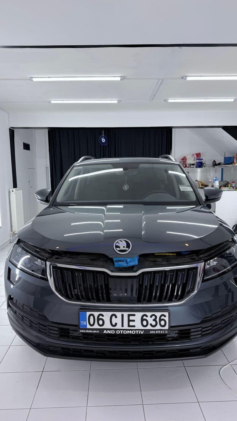 Skoda Karoq — PPF, boya koruma ve cam filmi